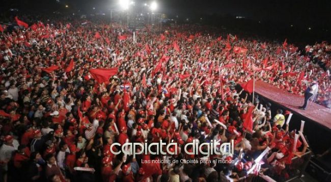 Multitudinario y caótico acto político en Capiatá