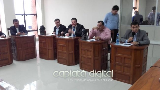 Hugo Nagel defiende suspensin irregular de sesin en la Junta de Capiat